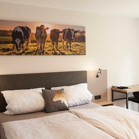 ホテルHaus Mannertal Binscheid エクステリア 写真